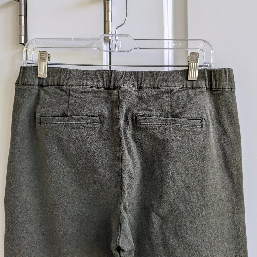 J.Jill Mid Rise Slim Cropped Stretch Jeans Women 8 Petite Khaki Green Raw Hem - Picture 10 of 11